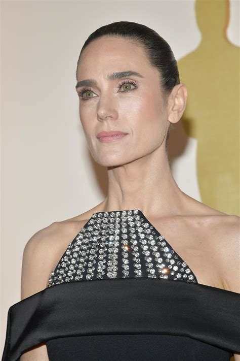 jennifer connelly red carpet